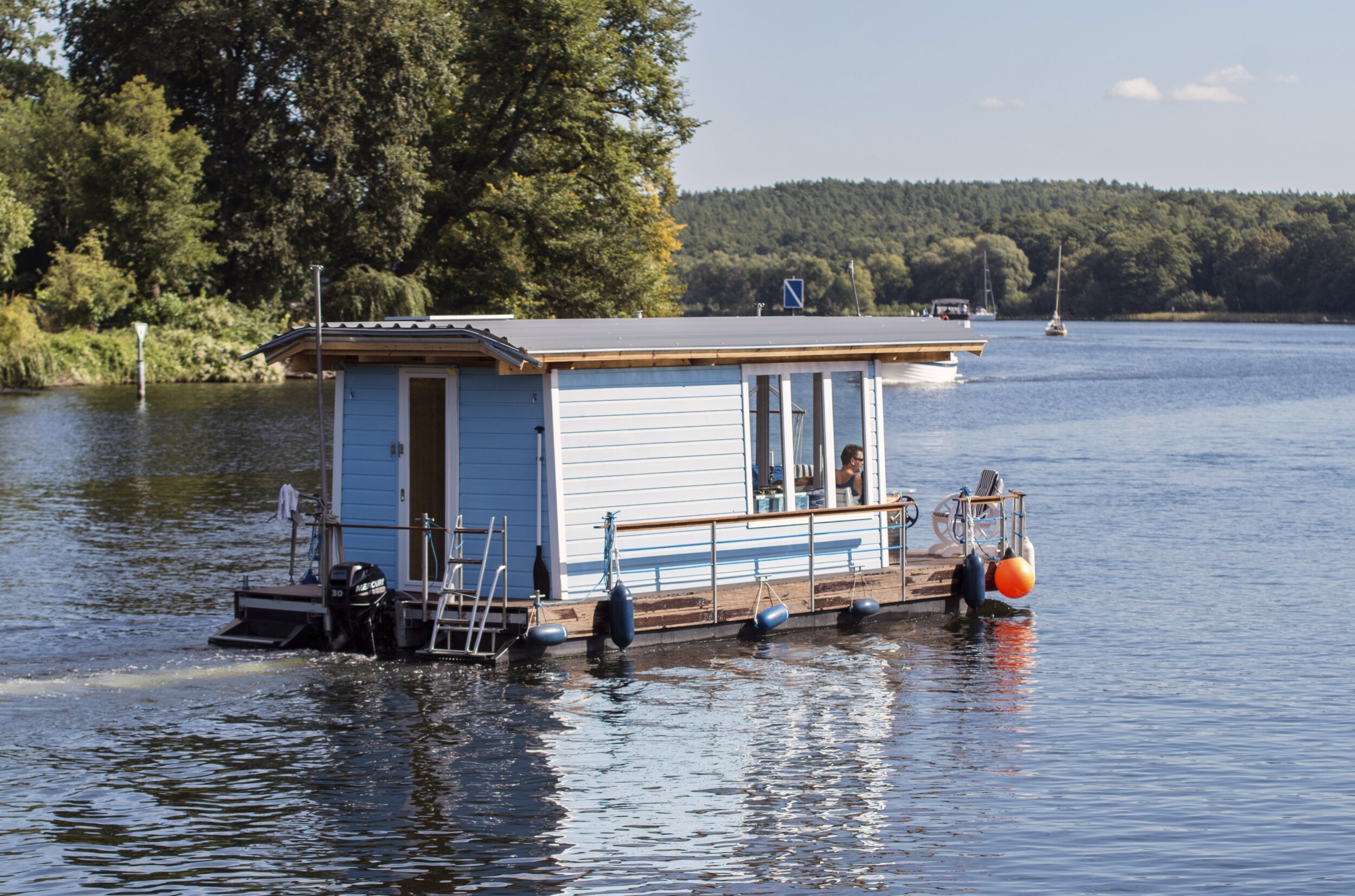 Vaartuig huren | Meer informatie over een houseboat